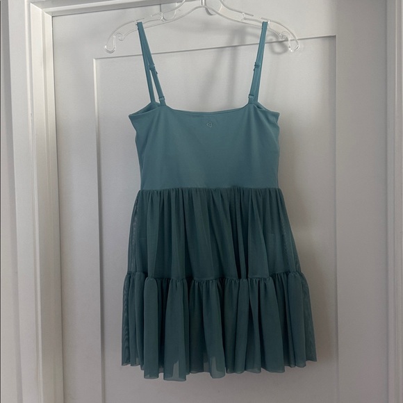 Blogilates Athletic Dress Ruffle Blue Tutu Medium - Picture 7 of 7